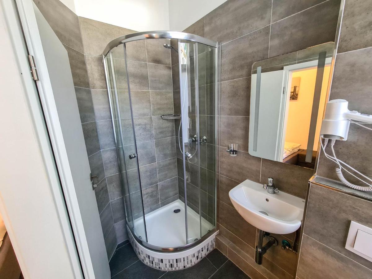 Homesuites Mikroapartments Бремен Экстерьер фото