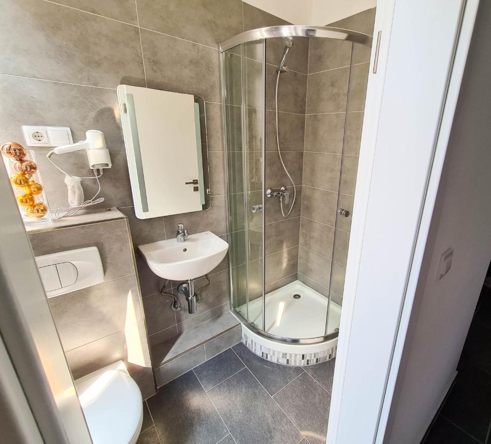 Homesuites Mikroapartments Бремен Экстерьер фото